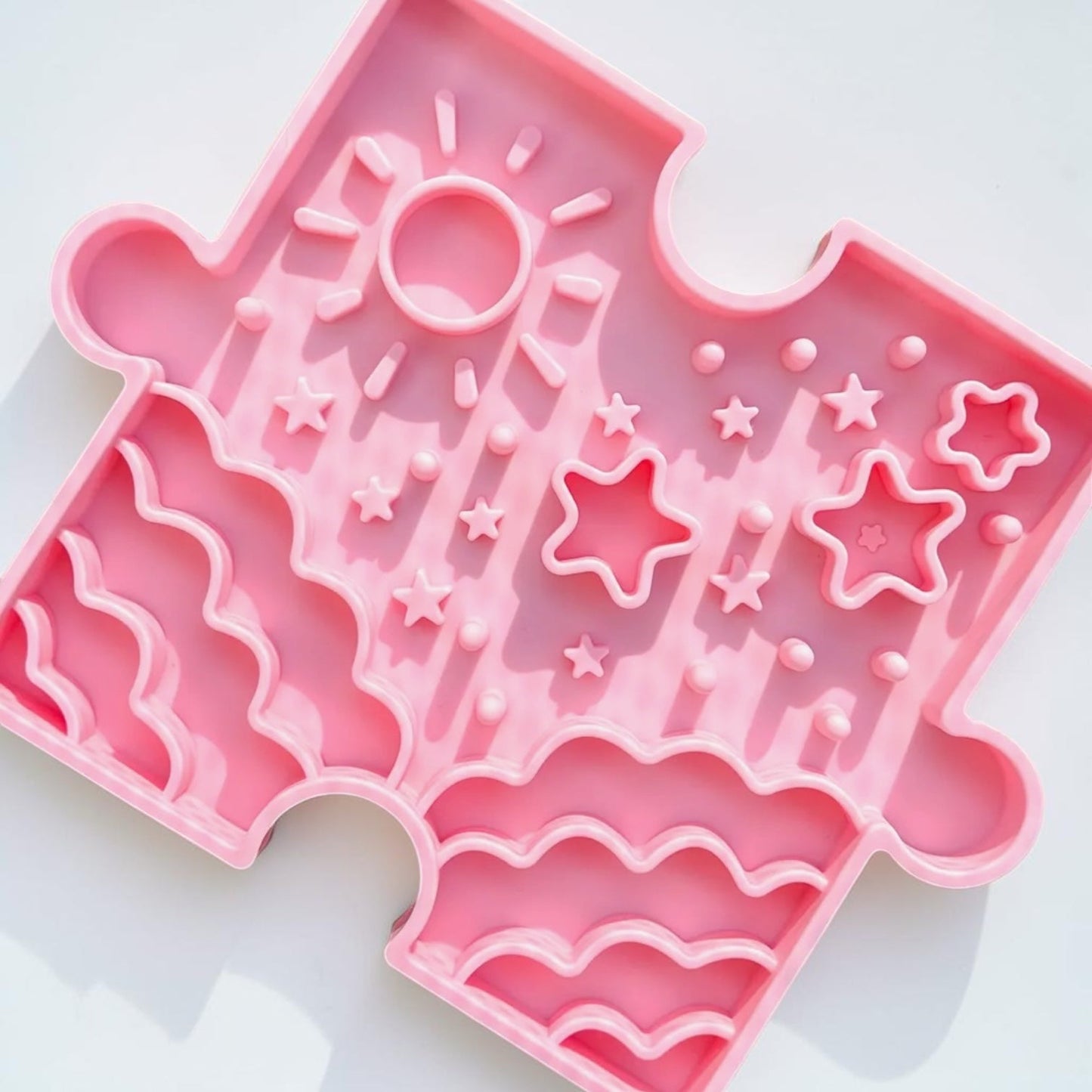 Tapis de léchage - puzzle rose Le Palais Canin