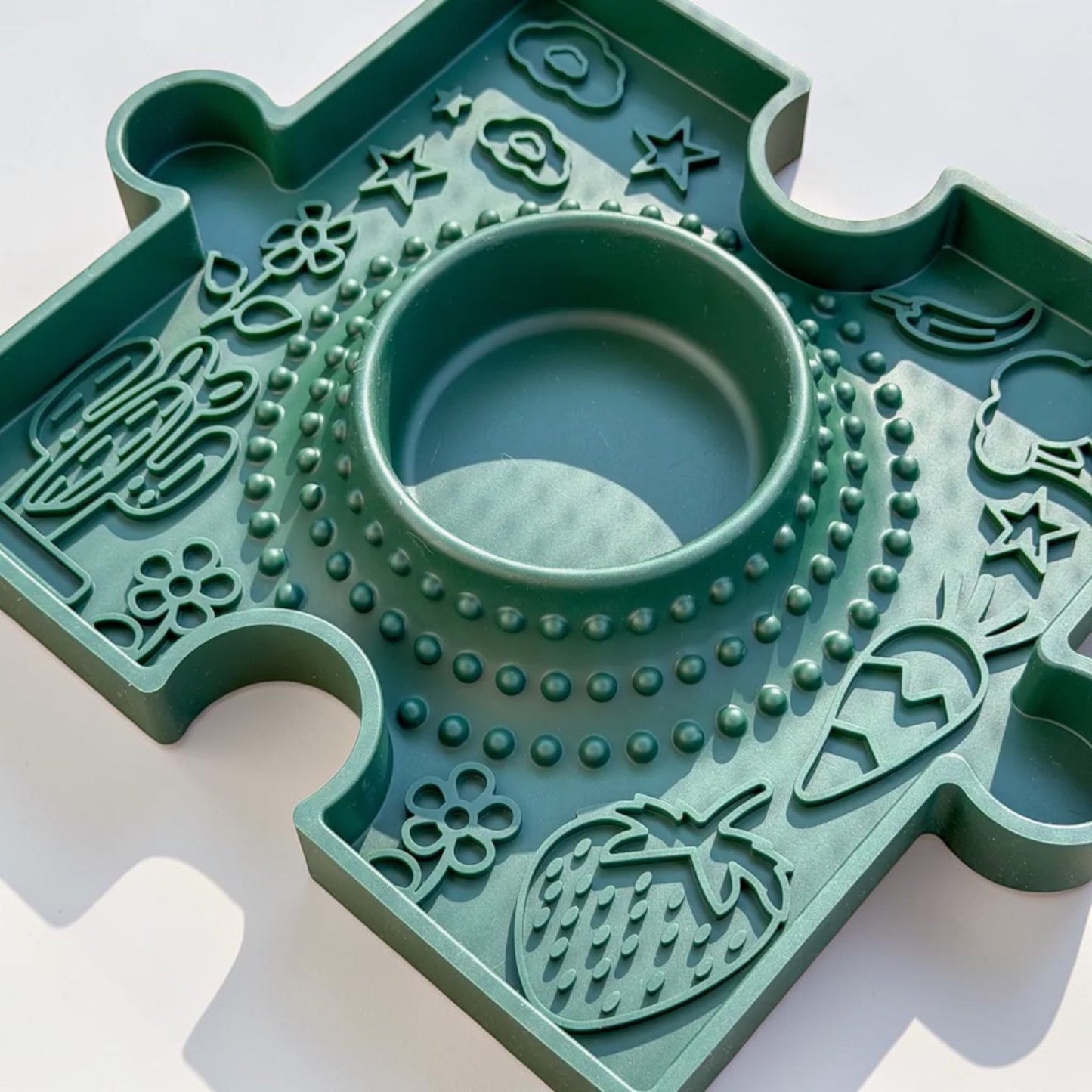 Tapis de léchage - puzzle vert Le Palais Canin