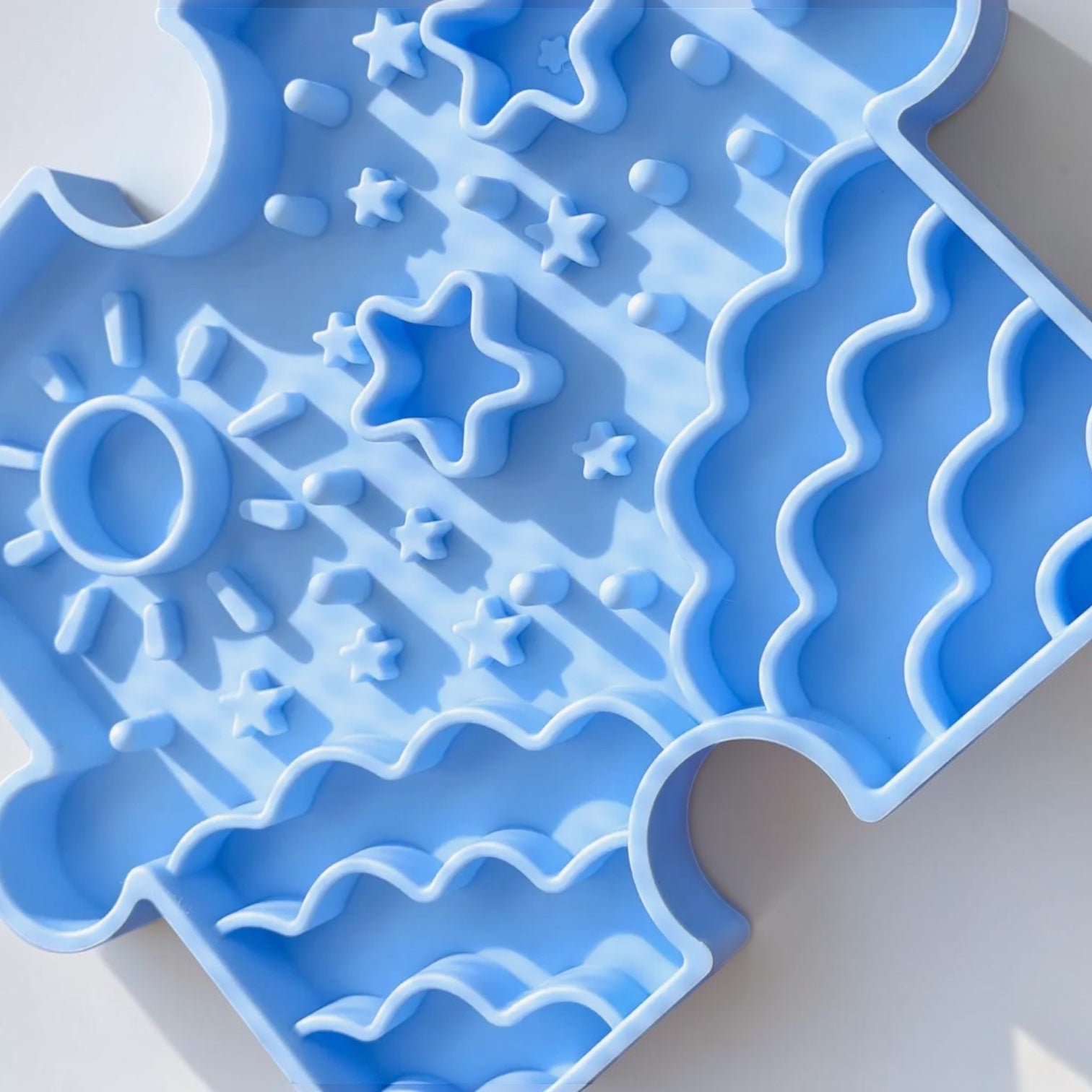Tapis de léchage - puzzle bleu Le Palais Canin
